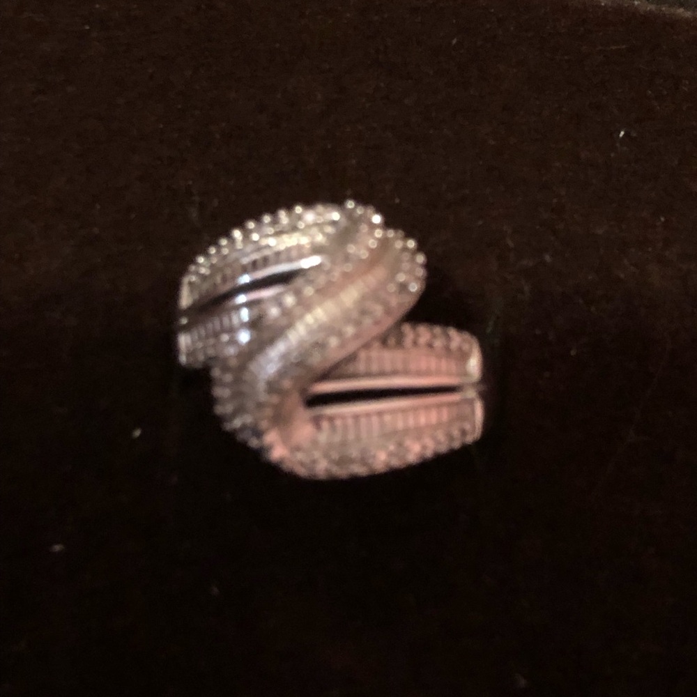 Elegant Silver Women's Earrings